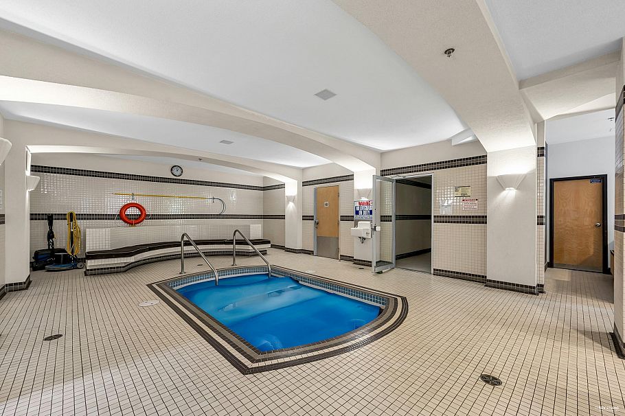 1001 989 Richards Street Vancouver, BC - 21