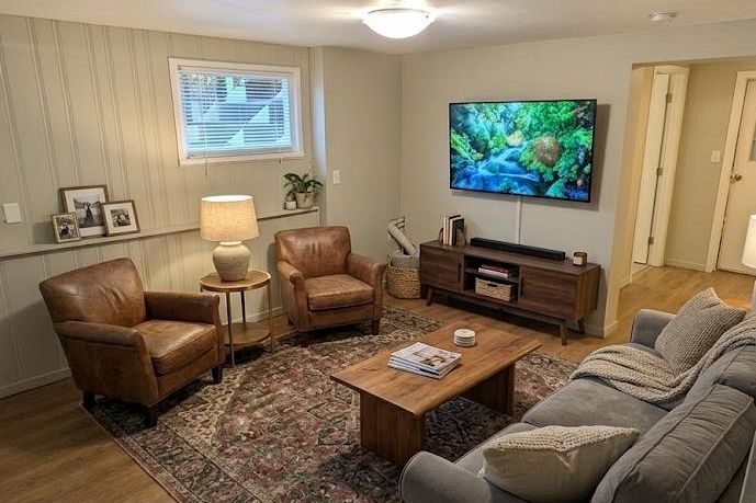 2161 E 20th Avenue Vancouver, BC - 25