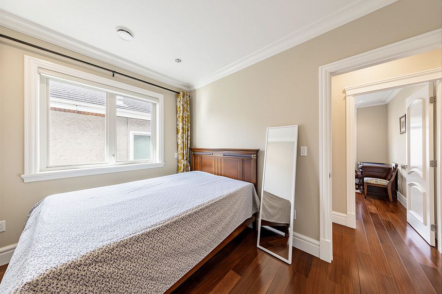 172 W 46th Avenue Vancouver, BC - 28