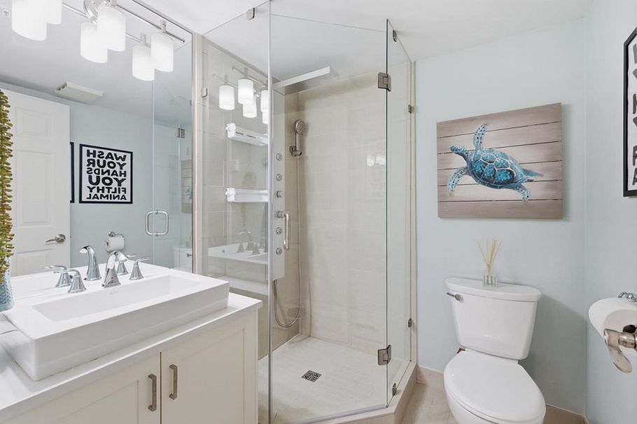 W206 639 W 14th Avenue Vancouver, BC - 24