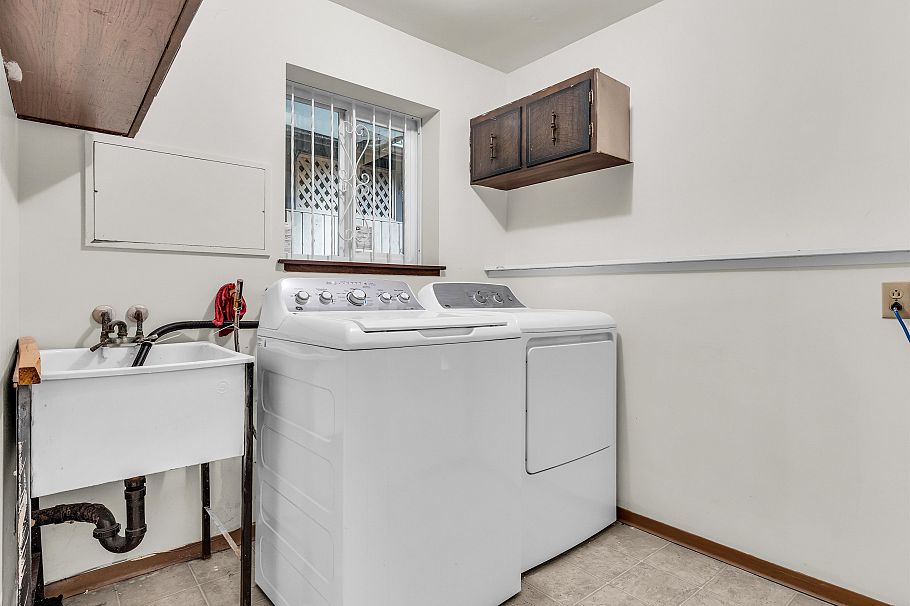 6884 Toderick Street Vancouver, BC - 29