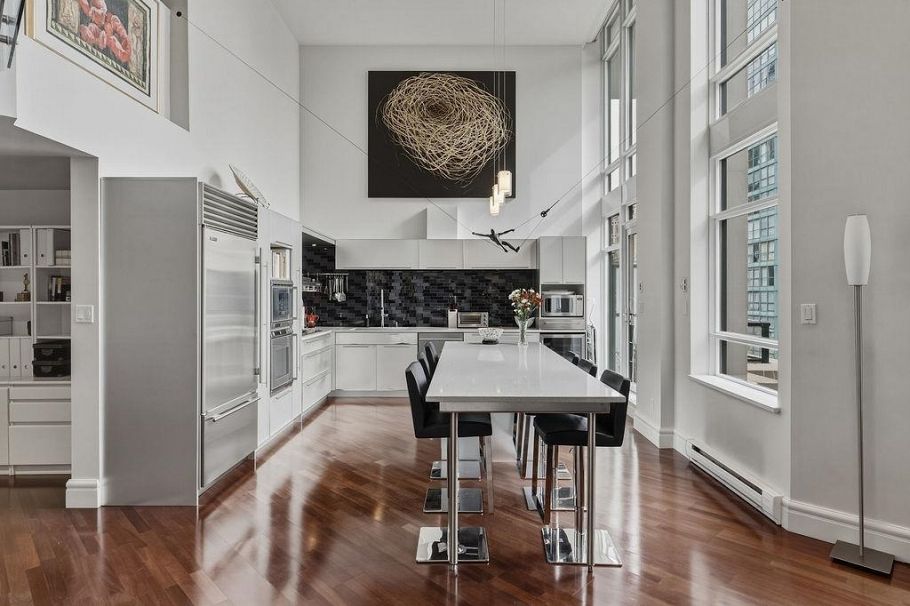 401 988 Richards Street Vancouver, BC - 12