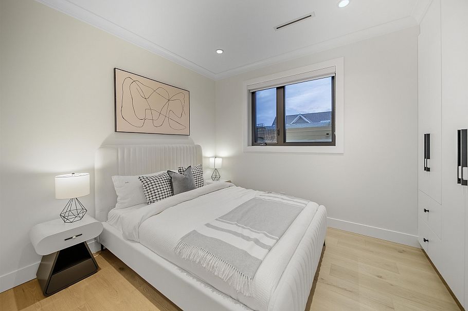 2 1841 Parker Street Vancouver, BC - 27