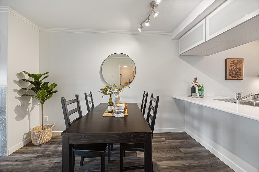 103 2110 Cornwall Avenue Vancouver, BC - 21