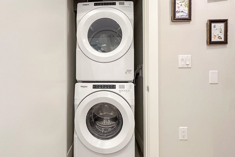 301 3588 Sawmill Crescent Vancouver, BC - 8