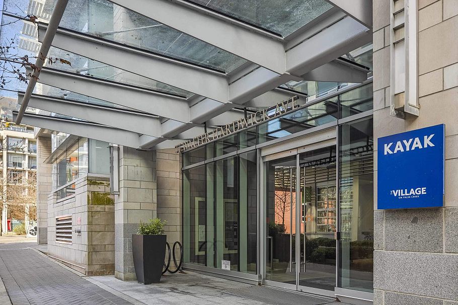 407 77 Walter Hardwick Avenue Vancouver, BC - 27