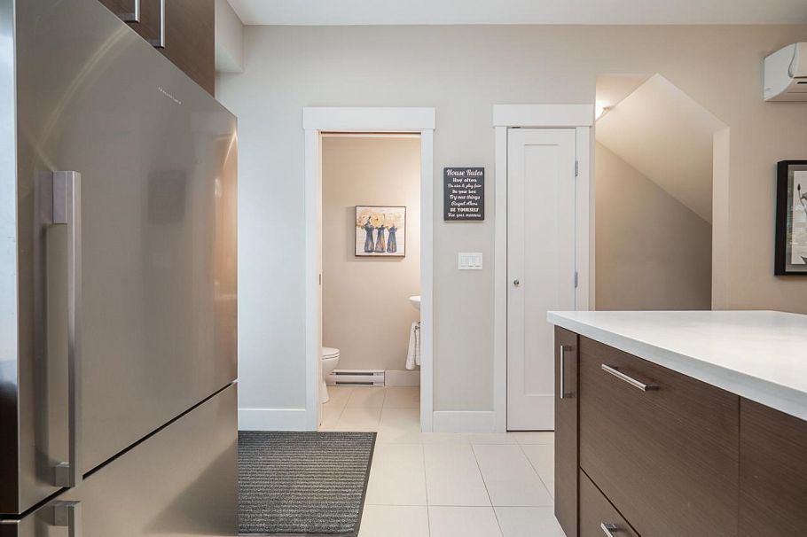 5946 Oak Street Vancouver, BC - 12