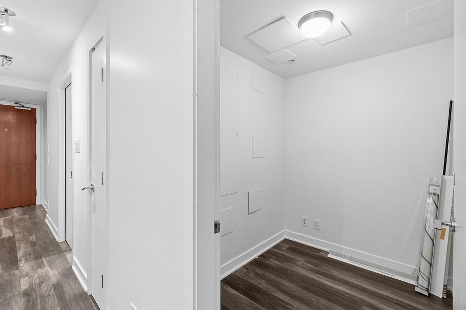 301 1762 Davie Street Vancouver, BC - 24