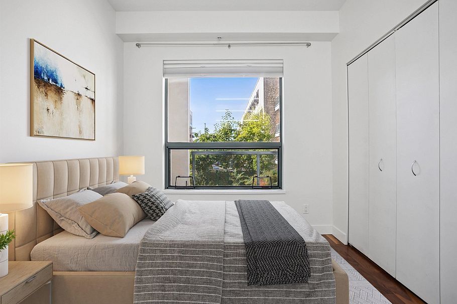 210 2028 W 11 Avenue Vancouver, BC - 8