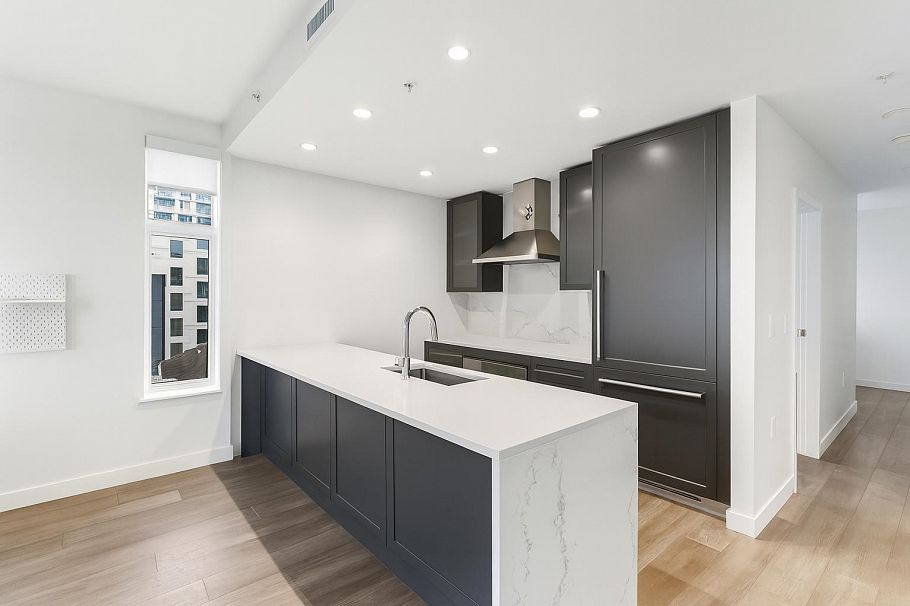 403 5733 Alberta Street Vancouver, BC - 3