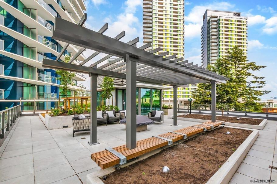 408 8238 Lord Street Vancouver, BC - 4