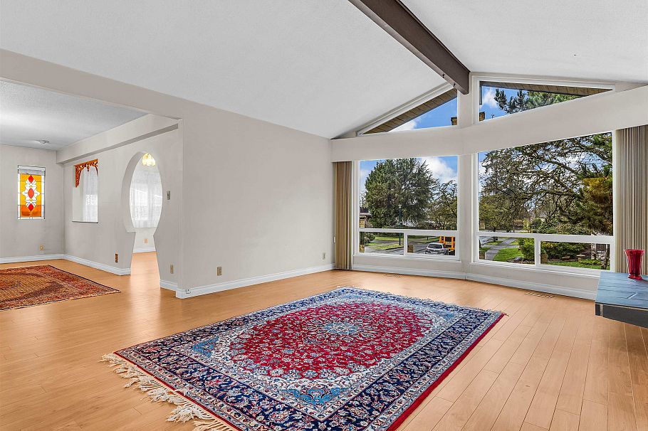 6884 Toderick Street Vancouver, BC - 5