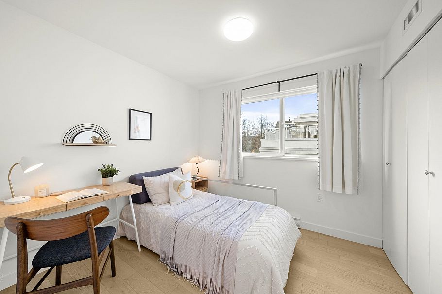 3 365 E 16th Avenue Vancouver, BC - 11