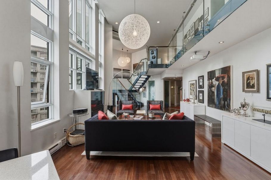 401 988 Richards Street Vancouver, BC - 1