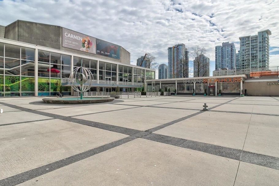 1209 111 W Georgia Street Vancouver, BC - 28