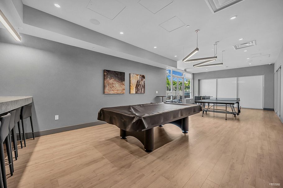 2301 125 E 14th Street North Vancouver, BC - 29