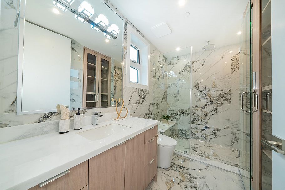 748 E 47th Avenue Vancouver, BC - 21