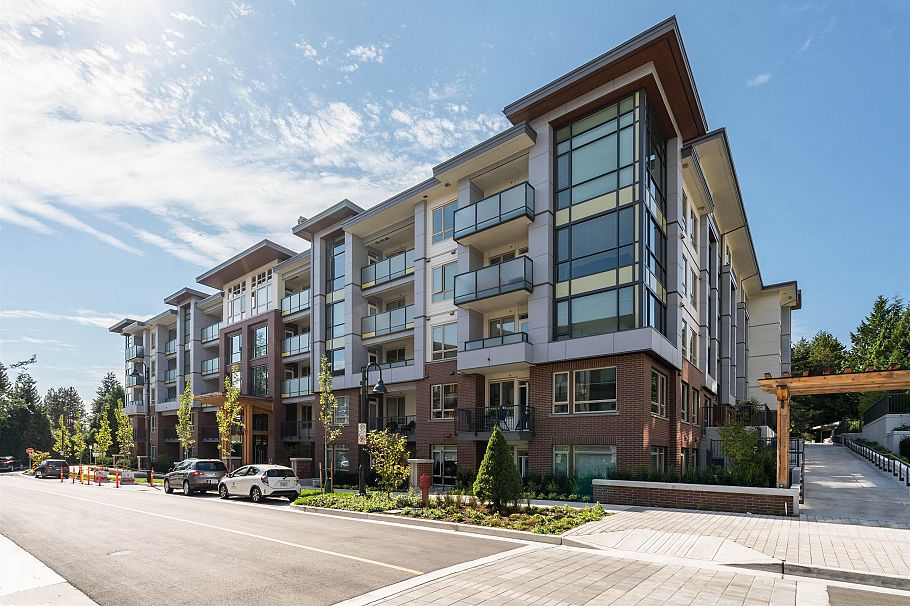 311 2651 Library Lane North Vancouver, BC - 1