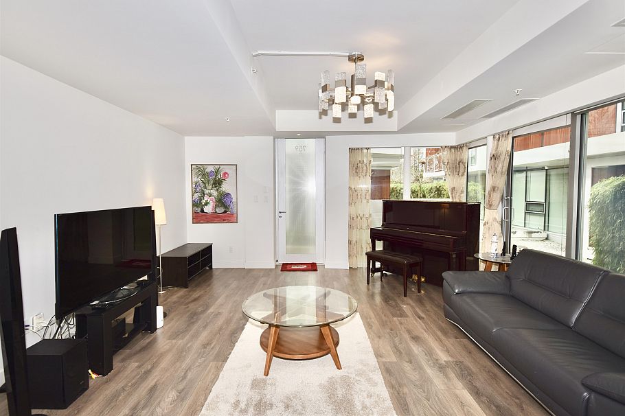 759 W 41st Avenue Vancouver, BC - 5