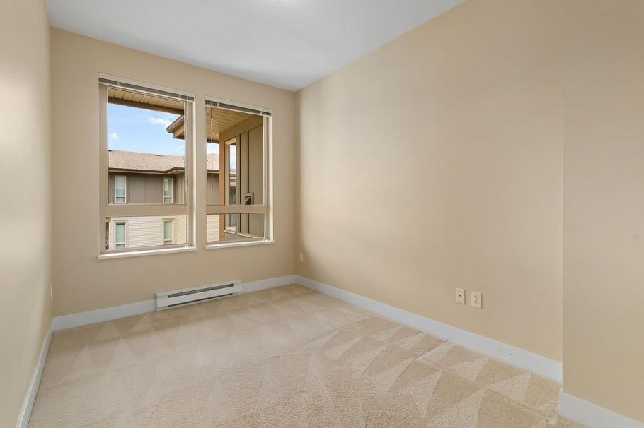 407 1111 E 27 Street North Vancouver, BC - 16