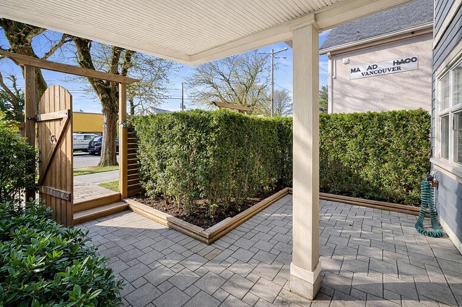 4172 Welwyn Street Vancouver, BC - 29