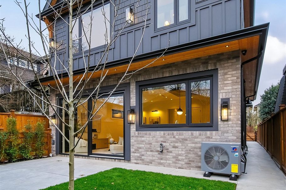 2 1841 Parker Street Vancouver, BC - 10