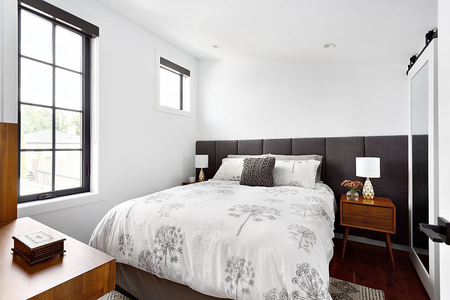 2161 E 20th Avenue Vancouver, BC - 11