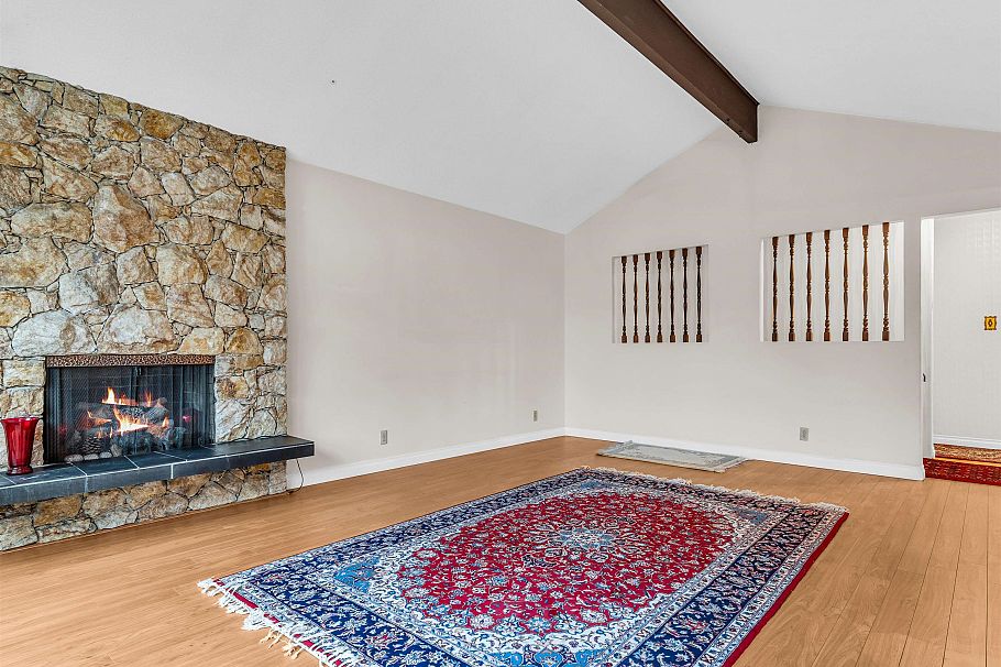 6884 Toderick Street Vancouver, BC - 7