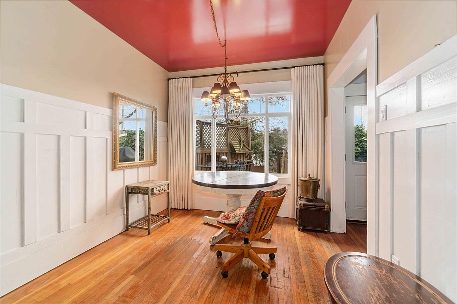 1783 E 37th Avenue Vancouver, BC - 5