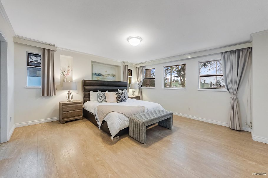 3657 W 29th Avenue Vancouver, BC - 13