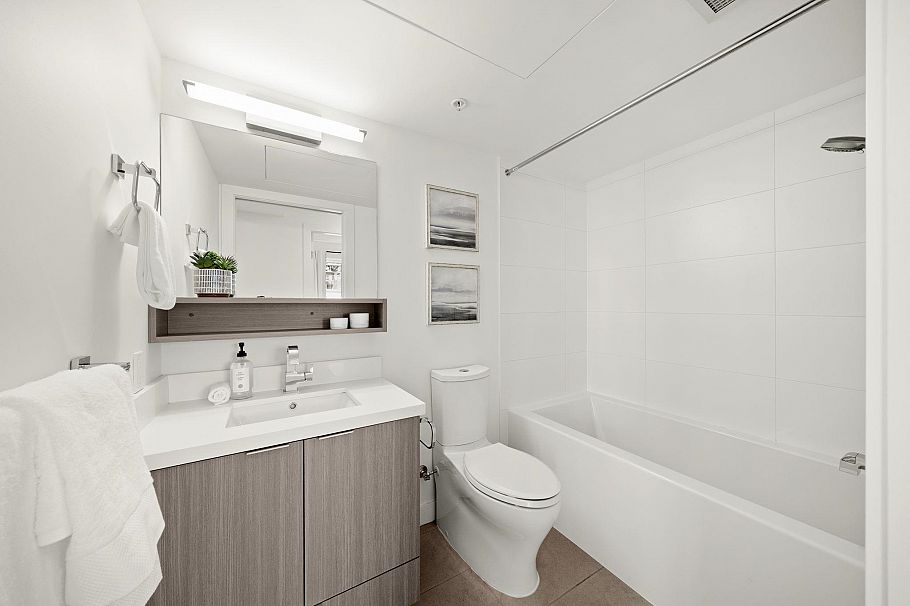 3 365 E 16th Avenue Vancouver, BC - 12