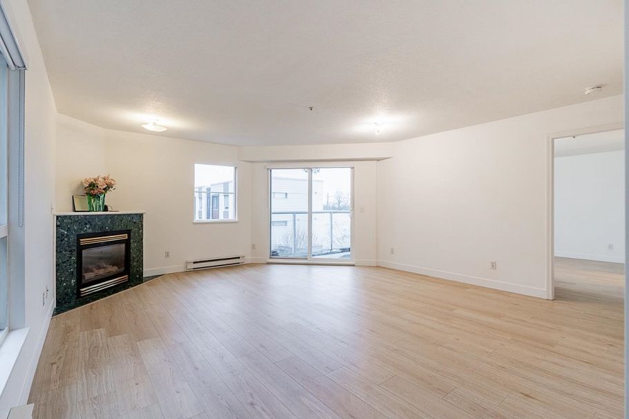 74 2733 N Kent Avenue Vancouver, BC - 12