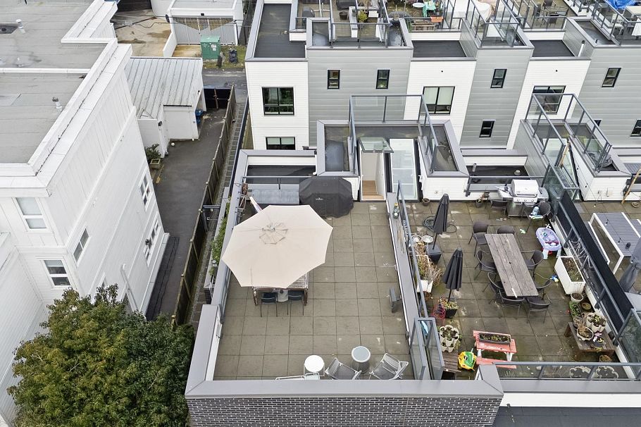 3 365 E 16th Avenue Vancouver, BC - 18