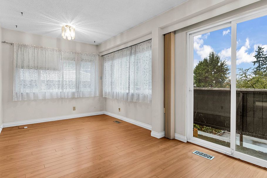 6884 Toderick Street Vancouver, BC - 8