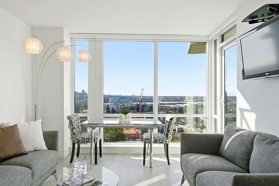 1606 1550 Fern Street North Vancouver, BC - 2