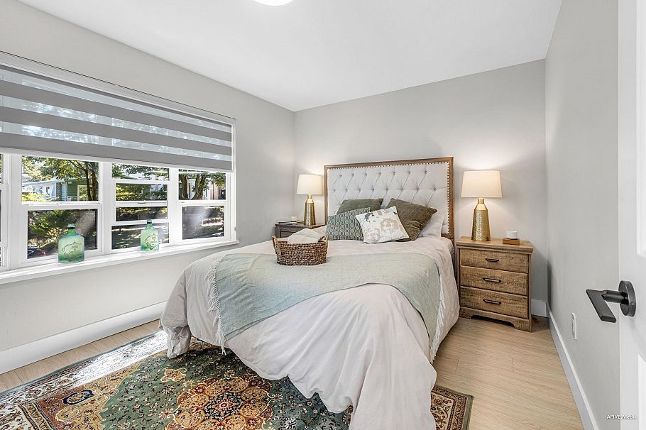 3333 W 29th Avenue Vancouver, BC - 24