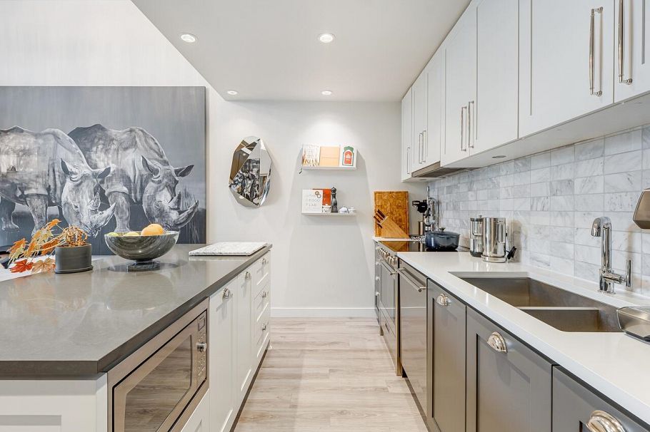 3431 Porter Street Vancouver, BC - 10