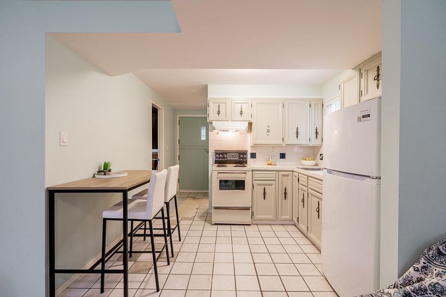 4035 Hoskins Road North Vancouver, BC - 21