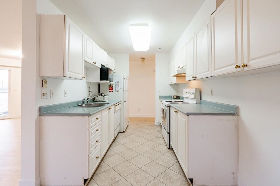 74 2733 N Kent Avenue Vancouver, BC - 15