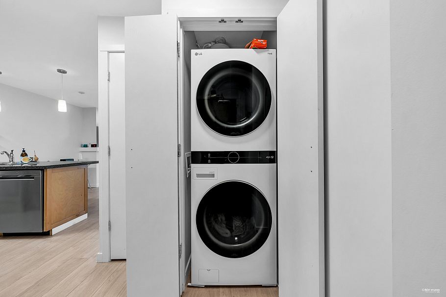 1001 989 Richards Street Vancouver, BC - 15