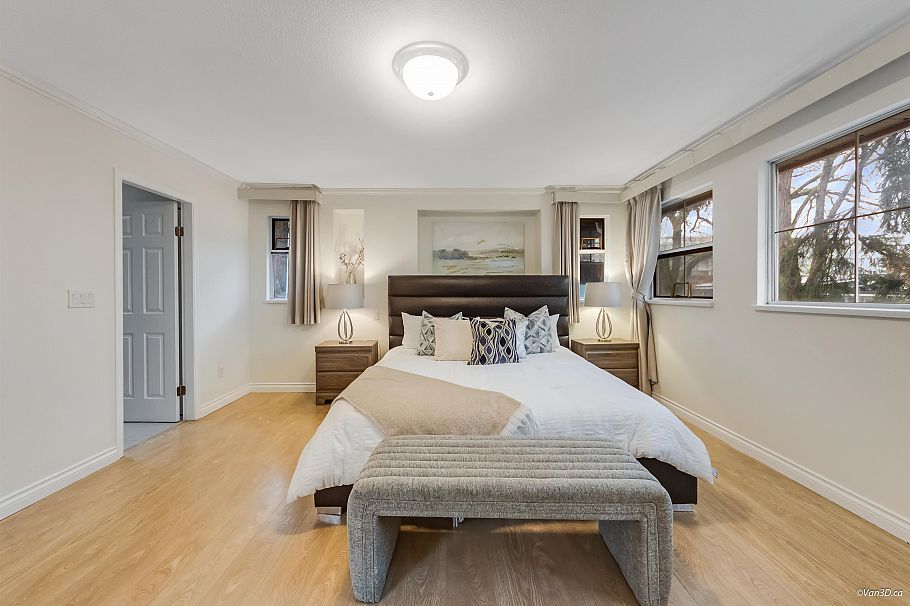 3657 W 29th Avenue Vancouver, BC - 14