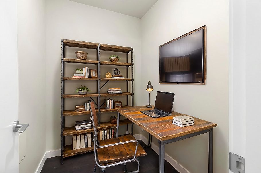 302 2321 Scotia Street Vancouver, BC - 23