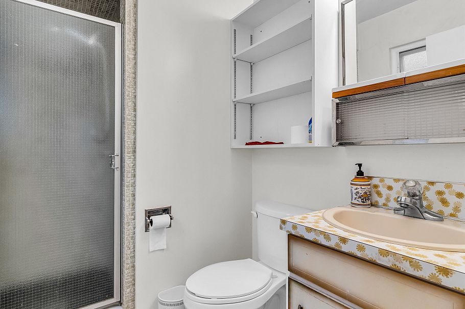 6884 Toderick Street Vancouver, BC - 16