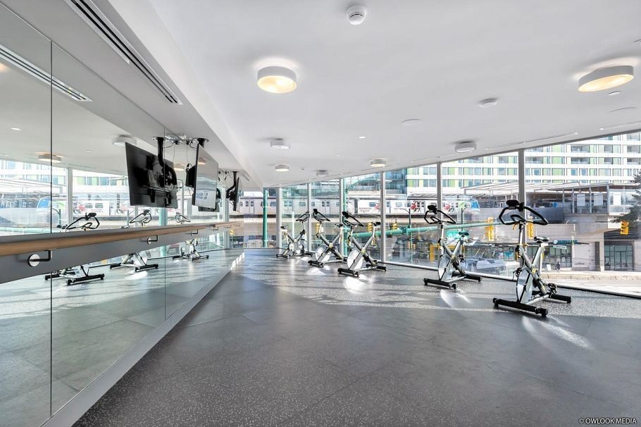 408 8238 Lord Street Vancouver, BC - 3