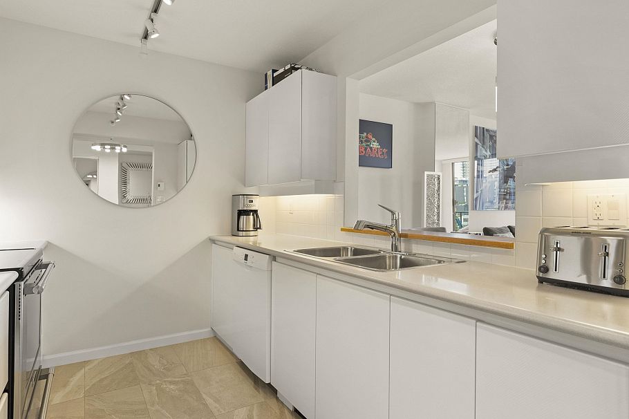 904 2288 Pine Street Vancouver, BC - 8