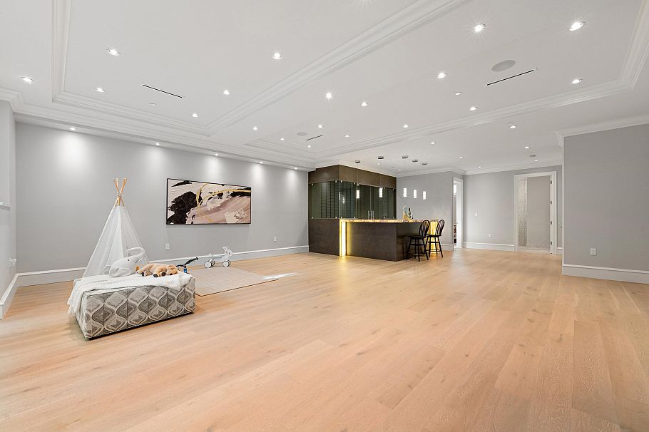 3981 W 35th Avenue Vancouver, BC - 28