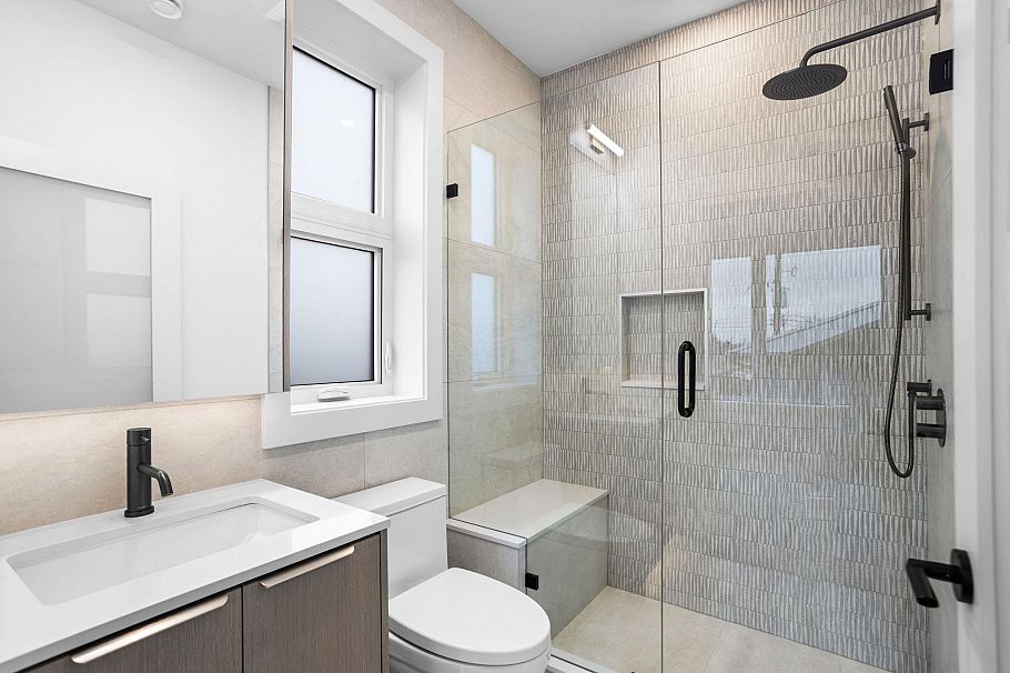 2 3275 Graveley Street Vancouver, BC - 15