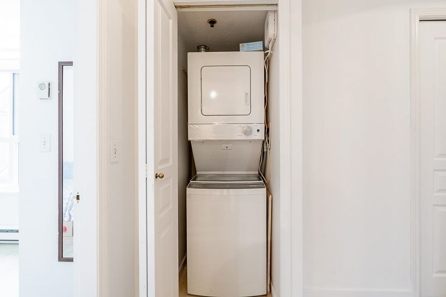 74 2733 N Kent Avenue Vancouver, BC - 24