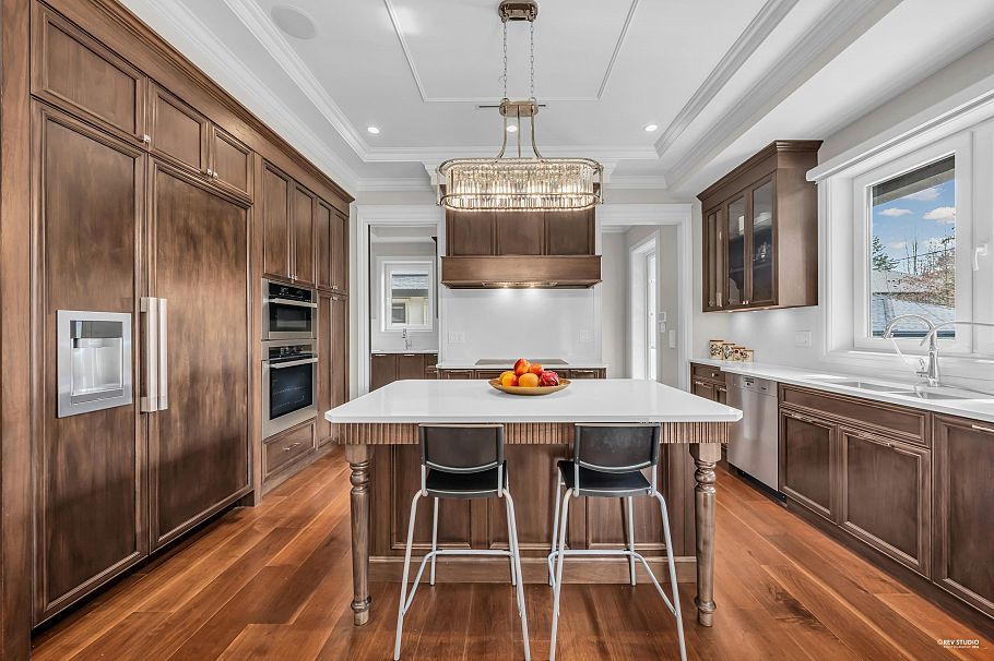 3562 W 34th Avenue Vancouver, BC - 12