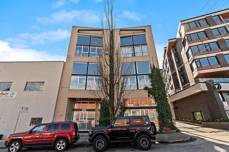 205 234 E 5th Avenue Vancouver, BC - 20